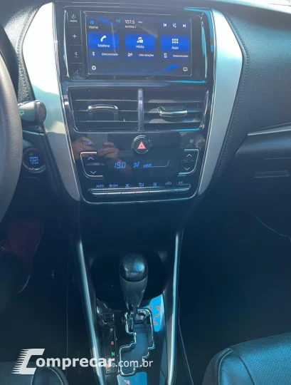 YARIS 1.5 16V XLS Connect