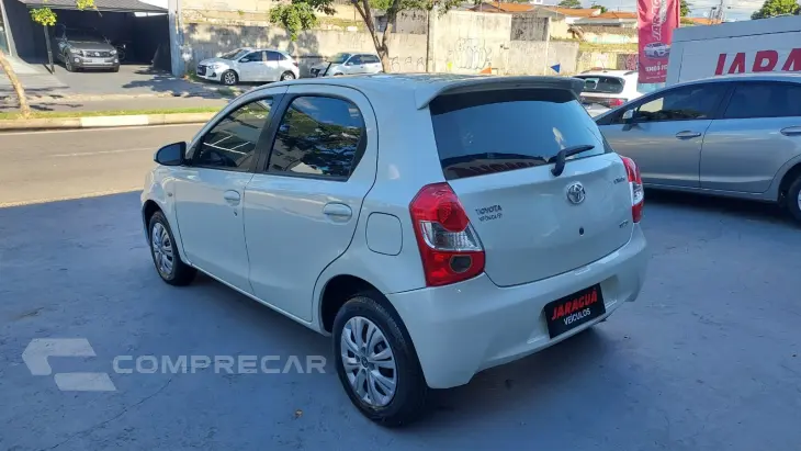 ETIOS 1.5 X Plus Sedan 16V