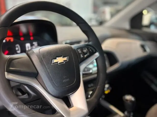 ONIX - 1.4 MPFI LT 8V 4P MANUAL