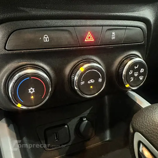 ONIX HATCH LTZ 1.0 12V TB Flex 5p Aut.