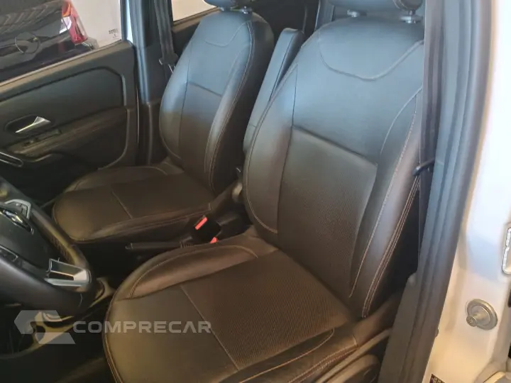 DUSTER OROCH 1.3 OUTSIDER FLEX