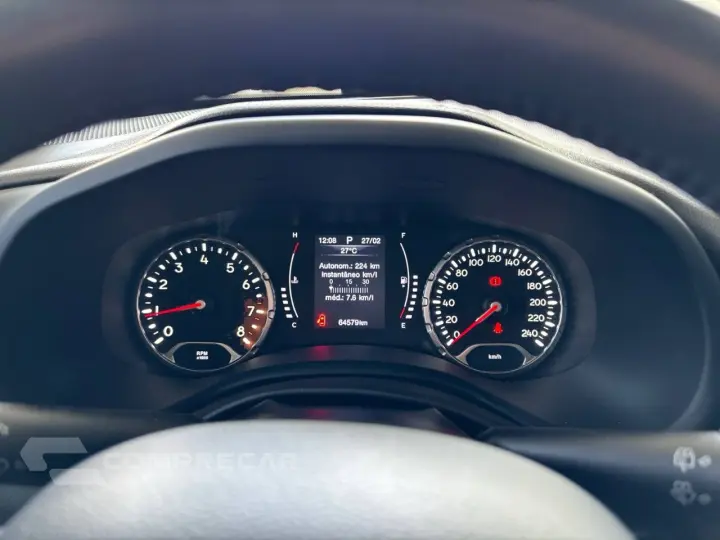 Renegade Longitude 1.8 4x2 Flex 16V Aut.