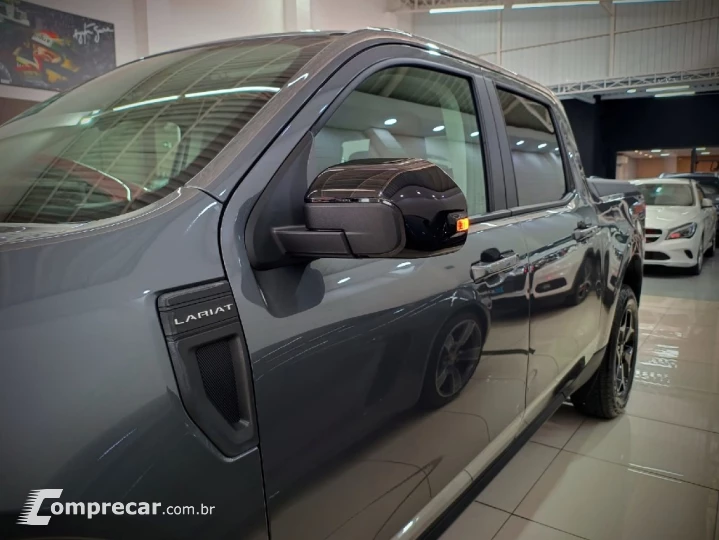 MAVERICK LARIAT FX4 2.0 ECOBOOST AUT.