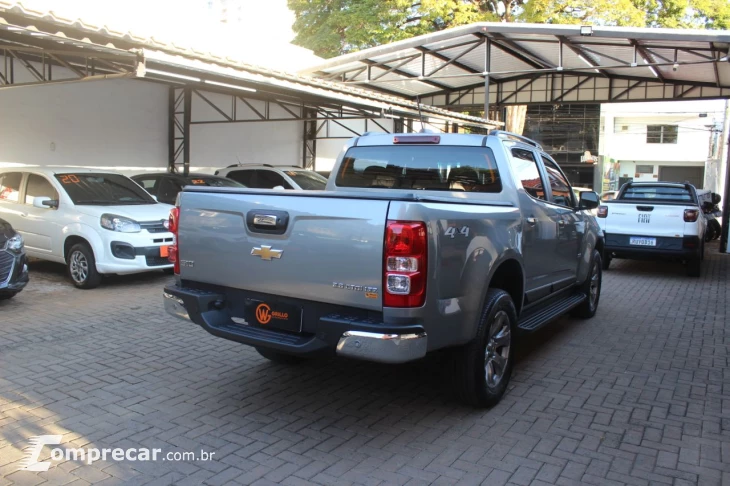S10 2.8 16V LTZ CABINE DUPLA 4X4 TURBO DIESEL AUTOMÁTICO
