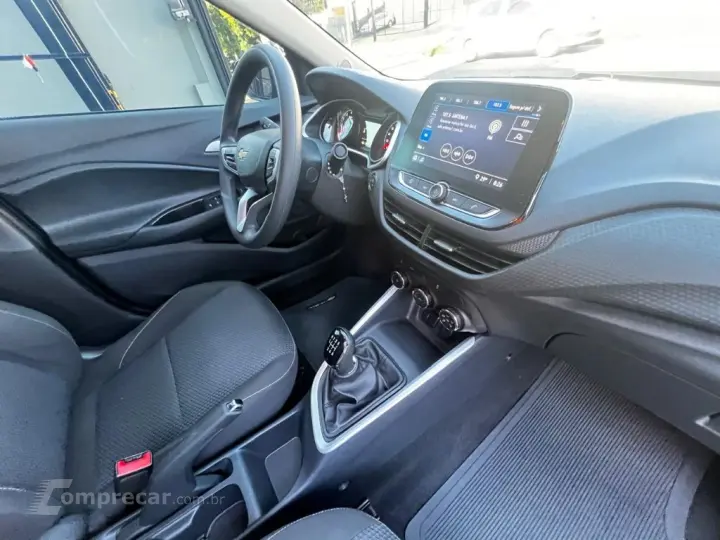 ONIX SEDAN Plus LT 1.0 12V TB Flex Mec.