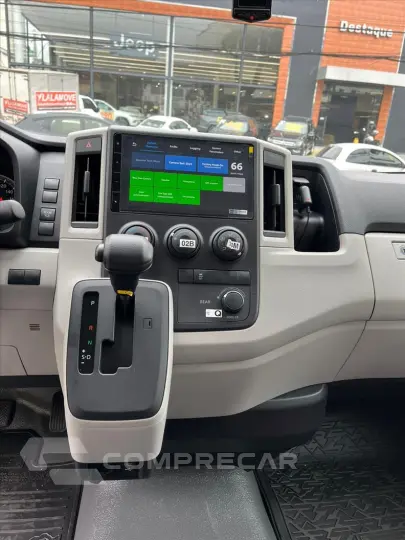 HIACE 2.8 D-4d Turbo Minibus 15+1 DX