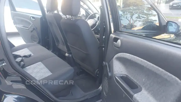 FIESTA 1.0 MPI Class Hatch 8V
