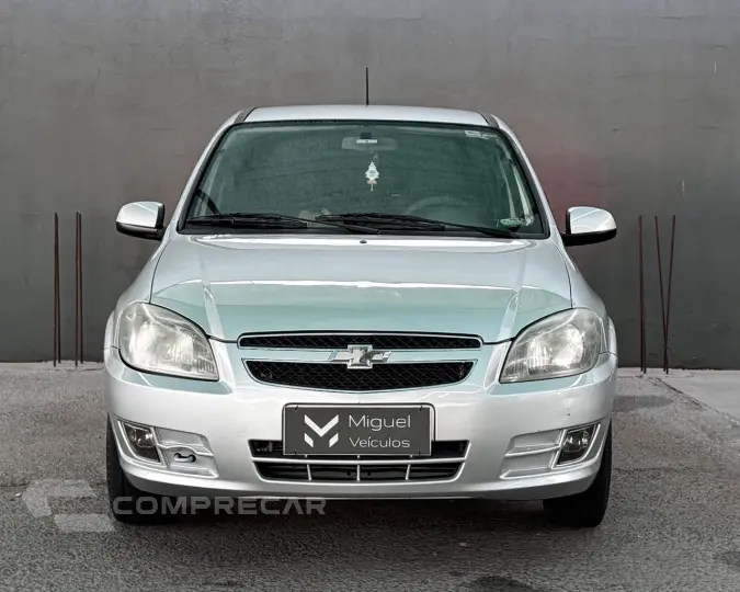 CELTA 1.0 MPFI LT 8V
