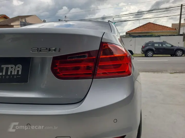 320iA 2.0 Turbo/ActiveFlex 16V/GP  4p