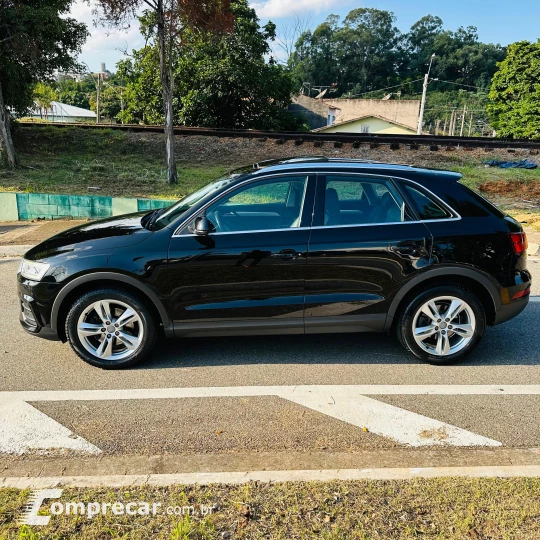 Q3 2.0 TFSI Ambiente Quattro S Tronic