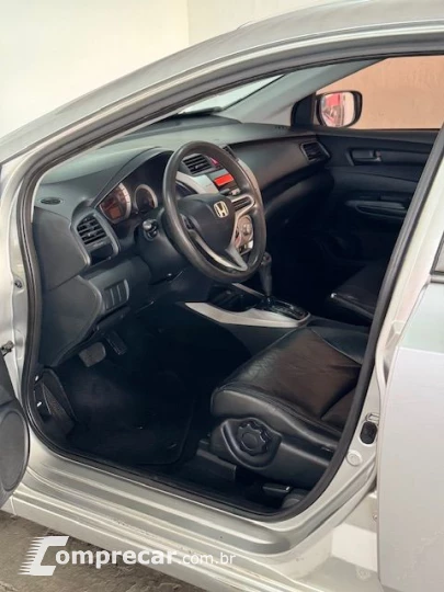 CITY Sedan LX 1.5 Flex 16V 4p Aut.