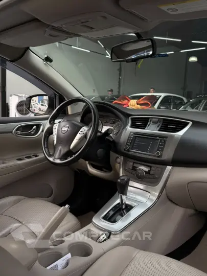 Sentra UNIQUE 2.0 Flex Fuel 16V Aut.