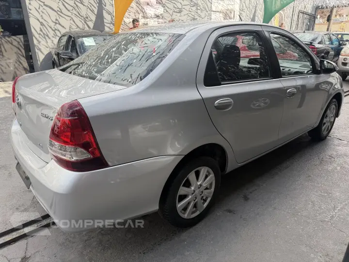 ETIOS 1.5 X PLUS SEDAN 16V FLEX 4P MANUAL