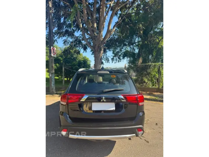 OUTLANDER 2.0 16V GASOLINA 4P AUTOMÁTICO