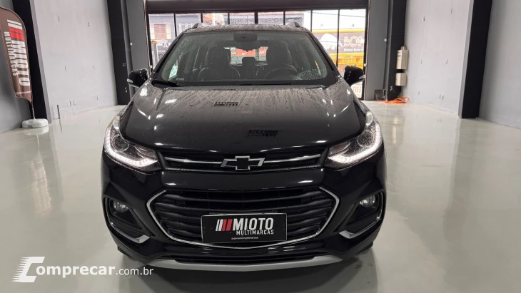TRACKER 1.4 16V Turbo Midnight