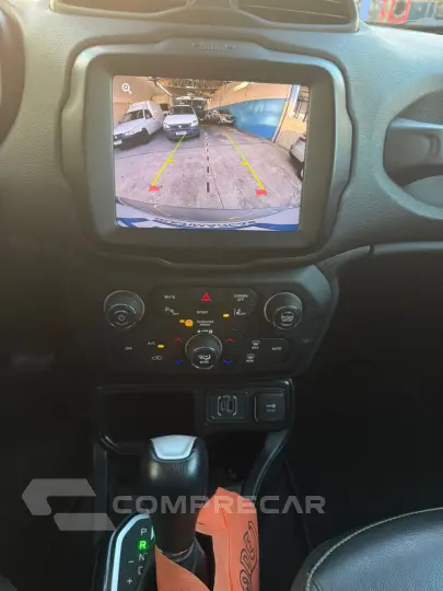 Renegade Long. T270 1.3 TB 4x2 Flex Aut.