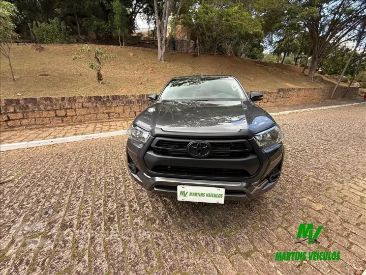 HILUX 2.8 D-4D TURBO DIESEL CD SR 4X4 AUTOMÁTICO