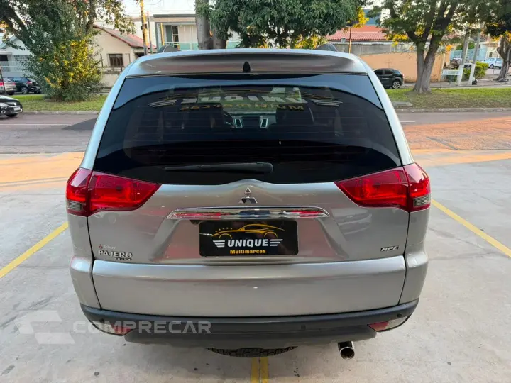 Pajero 3.5 Hpe 4X4 7 Lugares V6 24V Flex 4P Automático