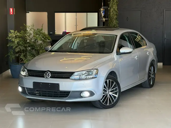 JETTA 2.0 TSI Highline 211cv
