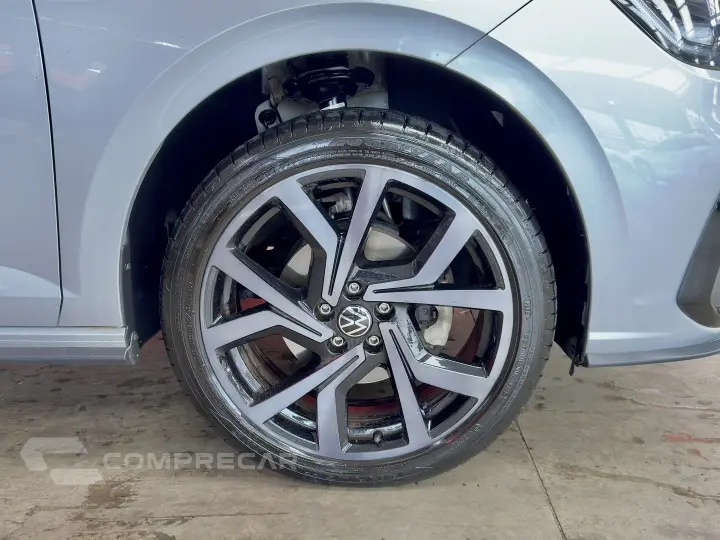 VIRTUS 1.4 250 TSI EXCLUSIVE AUTOMÁTICO