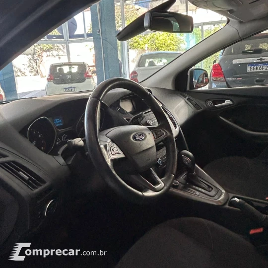 FOCUS 2.0 GLX Sedan 16V