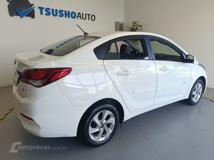 HB20S 1.6 COMFORT PLUS 16V 4P MANUAL