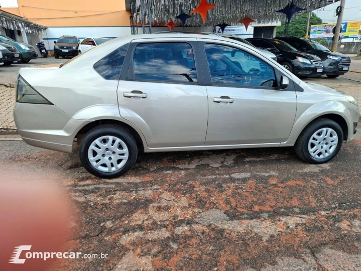 Fiesta 1.6 Mpi Sedan 8V Flex 4P Manual