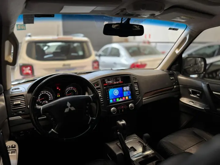 Pajero Full 3.8 V6 24V HPE 4X4 AUTOMÁTICO