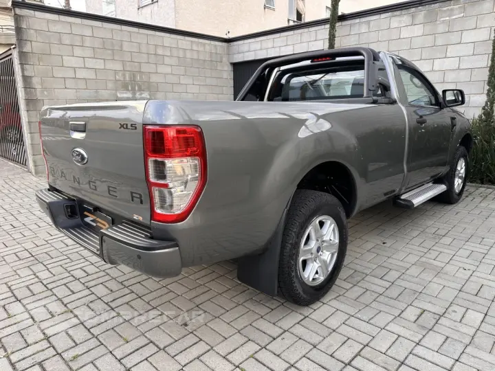 RANGER 2.5 XLS 4X2 CS 16V FLEX 2P MANUAL