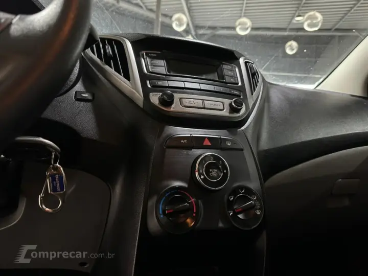 HB20S 1.0 COMFORT PLUS 12V TURBO FLEX 4P MANUAL