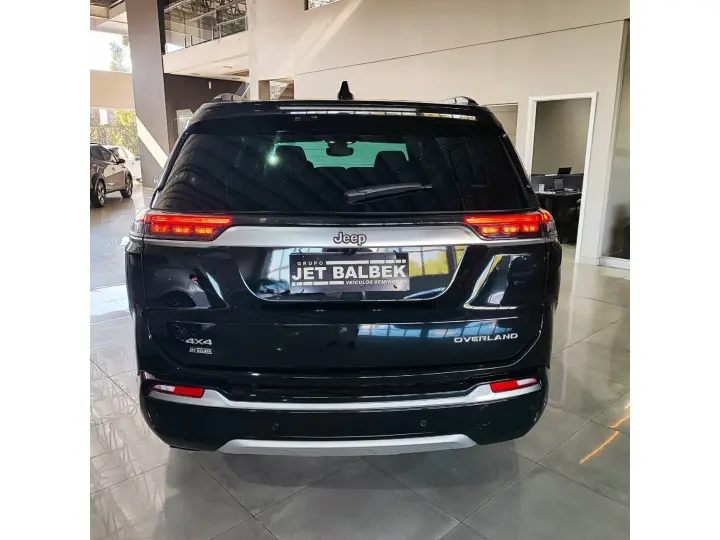 COMMANDER 2.2 TURBO DIESEL OVERLAND AT9