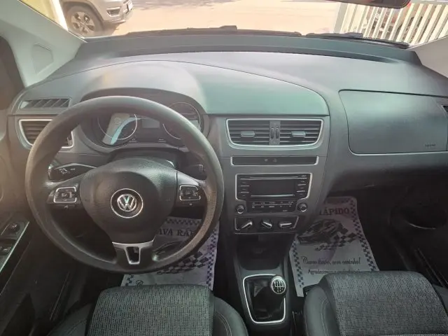 FOX - 1.6 MI 8V 4P MANUAL