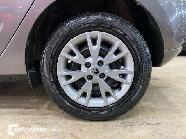 SANDERO - 1.0 12V SCE ZEN MANUAL