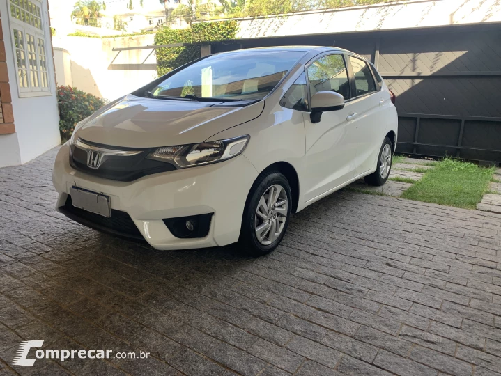 Fit LX 1.4 8V automático cvt