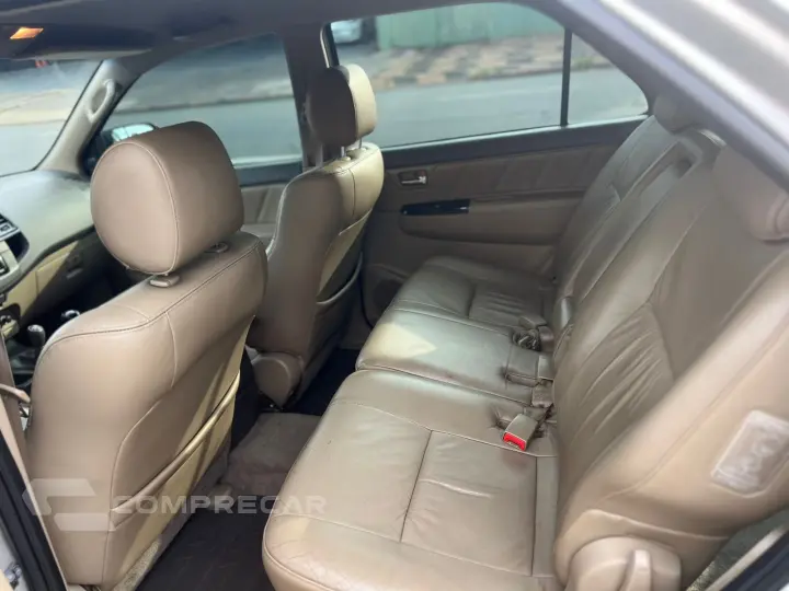 HILUX SW4 3.0 SRV 4X4 16V Turbo Intercooler