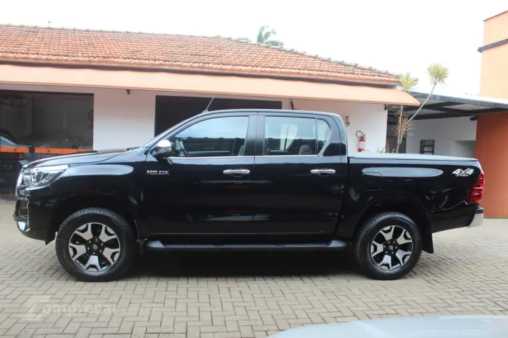Hilux Caminhonete 2.8 16V SRX 50 ANOS 4X4 TURBO DIESEL CABIN