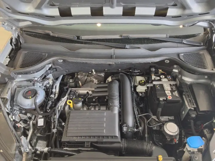 TAOS 1.4 250 TSI TOTAL FLEX HIGHLINE AUTOMÁTICO