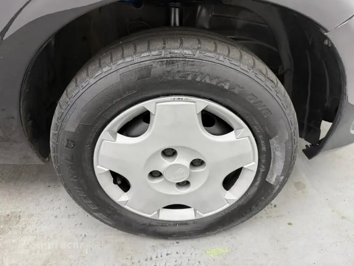 Celta Spirit/ LT 1.0 MPFI 8V FlexP. 5p