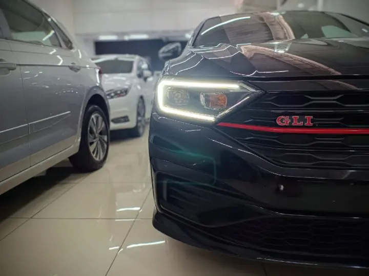 JETTA 2.0 350 TSI GASOLINA GLI DSG