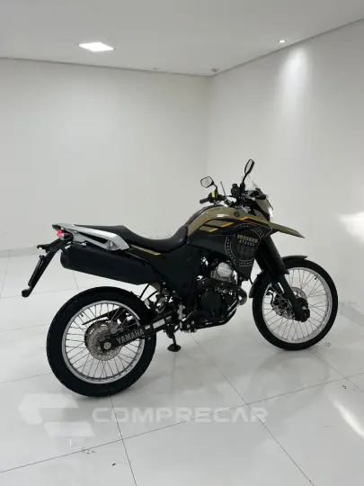 XTZ 250 LANDER