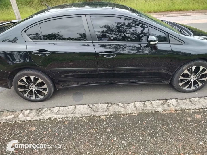 CIVIC 2.0 LXR 16V