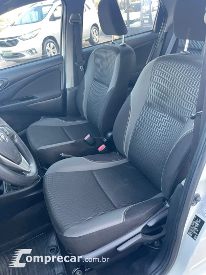 ETIOS 1.5 XS Sedan 16V