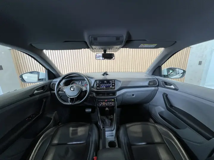 T-CROSS 1.0 200 TSI TOTAL FLEX AUTOMÁTICO