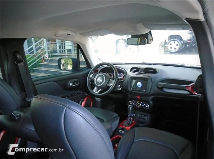 RENEGADE 2.0 16V Turbo Trailhawk 4X4