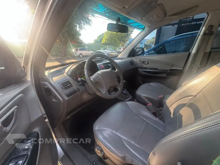 TUCSON 2.0 MPFI GLS 16V 143cv 2WD