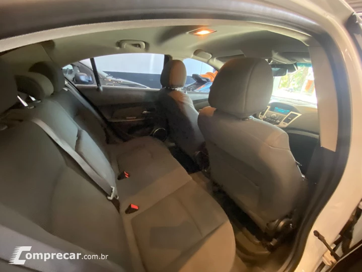 CRUZE 1.4 LT