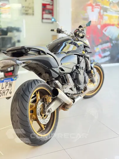 CB 600F HORNET