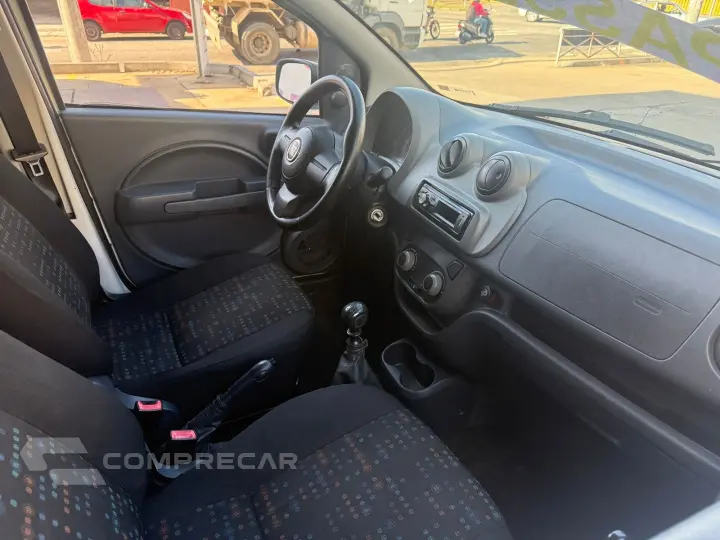 UNO 1.0 EVO VIVACE 8V FLEX 4P MANUAL