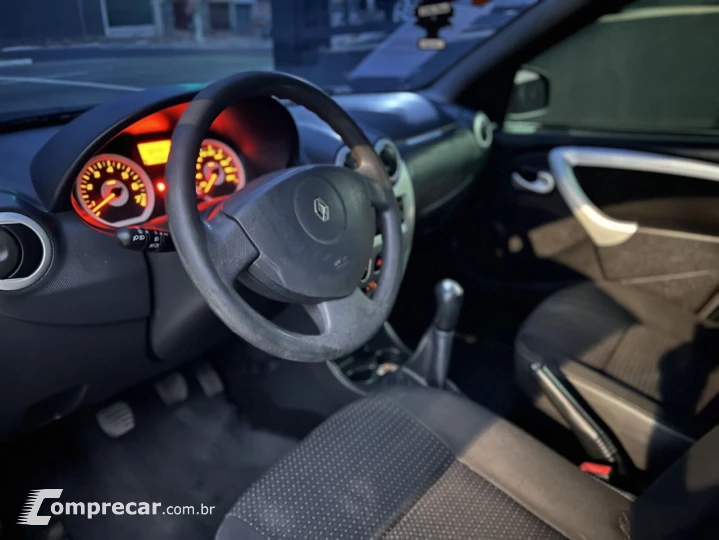 SANDERO STEPWAY Hi-Flex 1.6 16V 5p