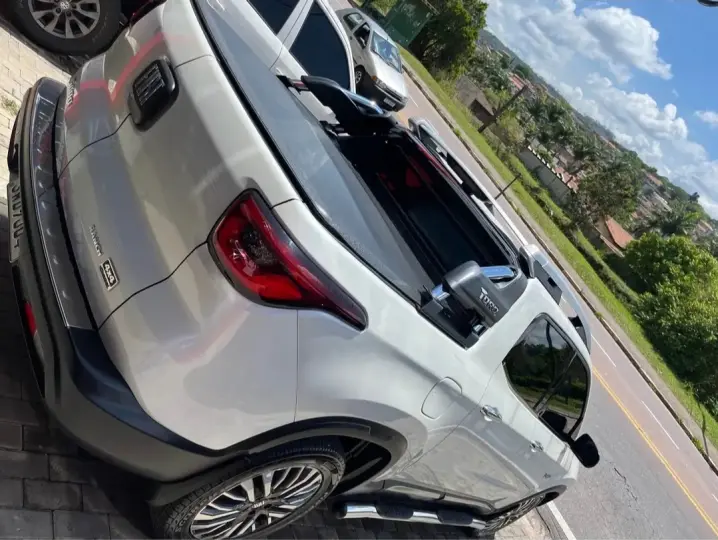 TORO 2.0 16V Turbo Ranch 4WD AT9